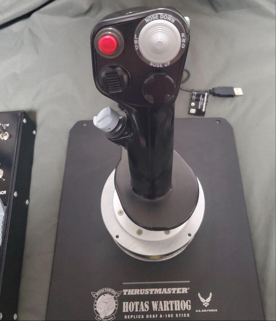THRUSTMASTER WARTHOG HOTAS＋机取り付け金具