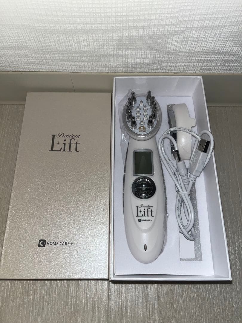 Premium Lift 美顔器 ホワイト