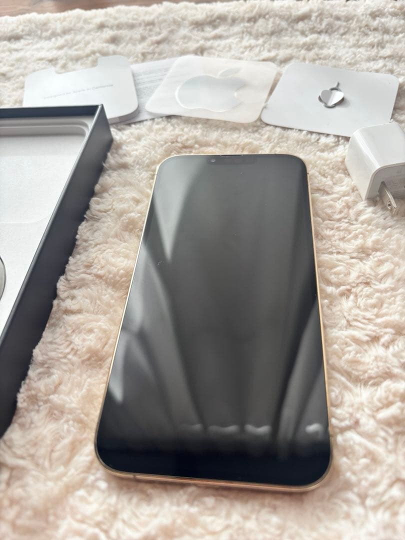 Apple iPhone 13 Pro Max ゴールド 本体 256GB