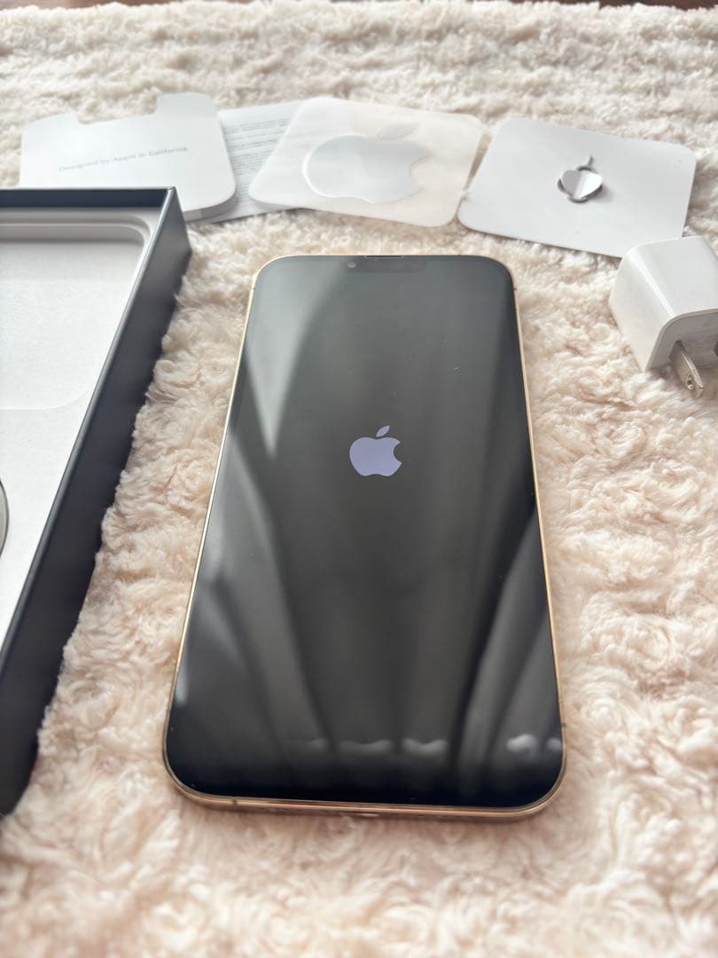 Apple iPhone 13 Pro Max ゴールド 本体 256GB