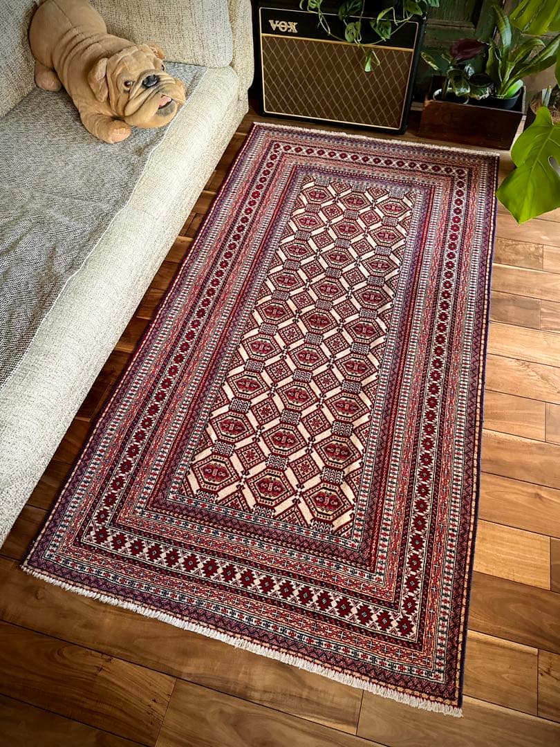 トライバルラグ　ヴィンテージラグ　ペルシャ絨毯　バルーチ族　プリミティブアート