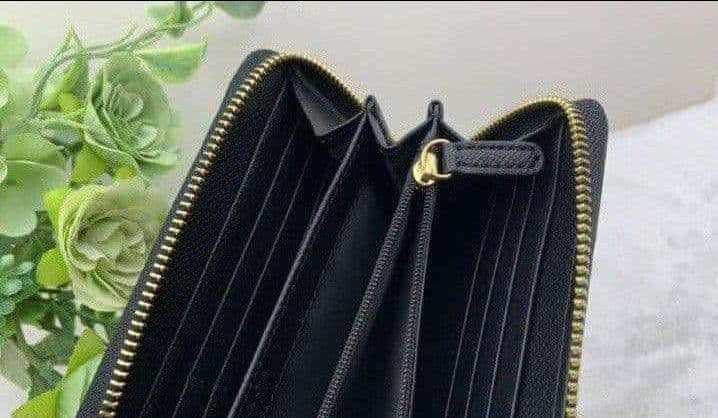 新品未使用コーチ長財布ブラックシグネチャーメンズレディース送料無料即日発送