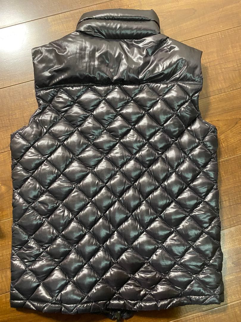 タトラス TATRAS リバーシブル　ダウンベスト キルティング　ハンガー付き