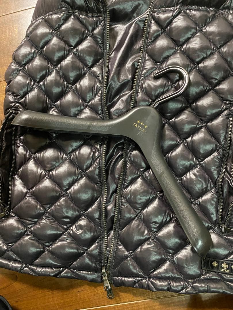 タトラス TATRAS リバーシブル　ダウンベスト キルティング　ハンガー付き