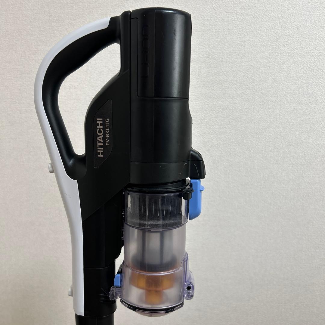 こたつ【中古】HITACHI スティッククリーナー 本体