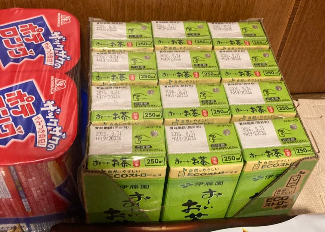 ④大容量お菓子詰め合わせ(18,500円相当)
