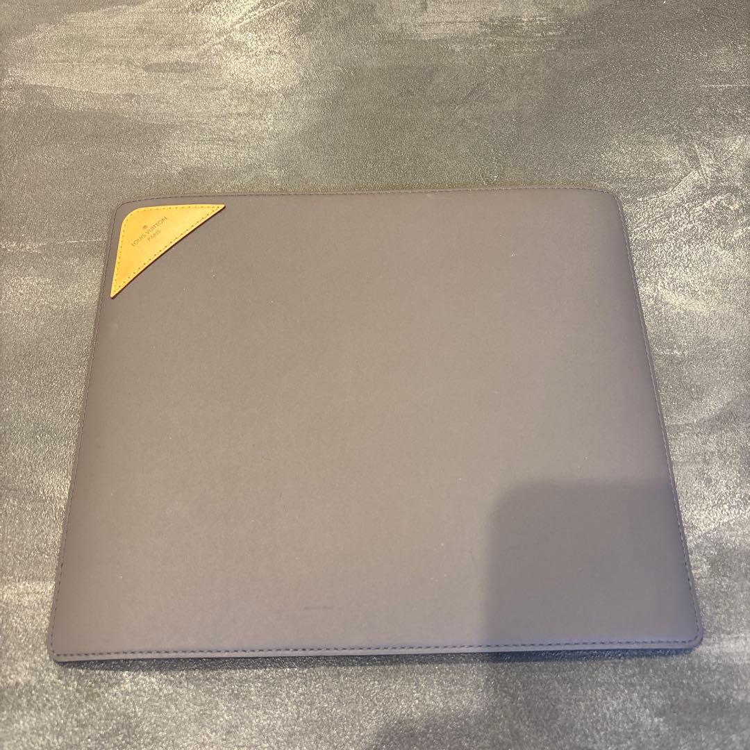 Louis Vuitton モノグラム マウスパッド