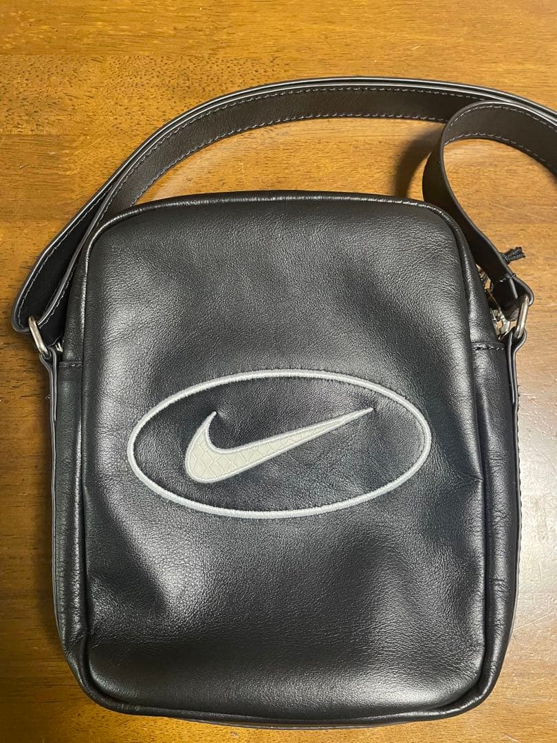 Supreme NIKE ショルダーバッグ 黒