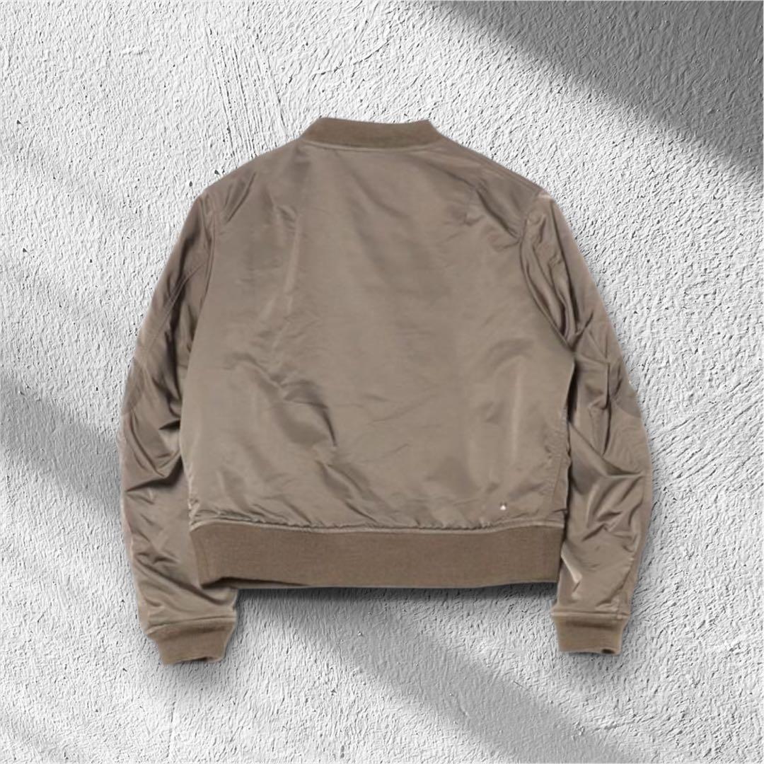 1/25限定セール！美品 【muveil】ミュベール ma-1