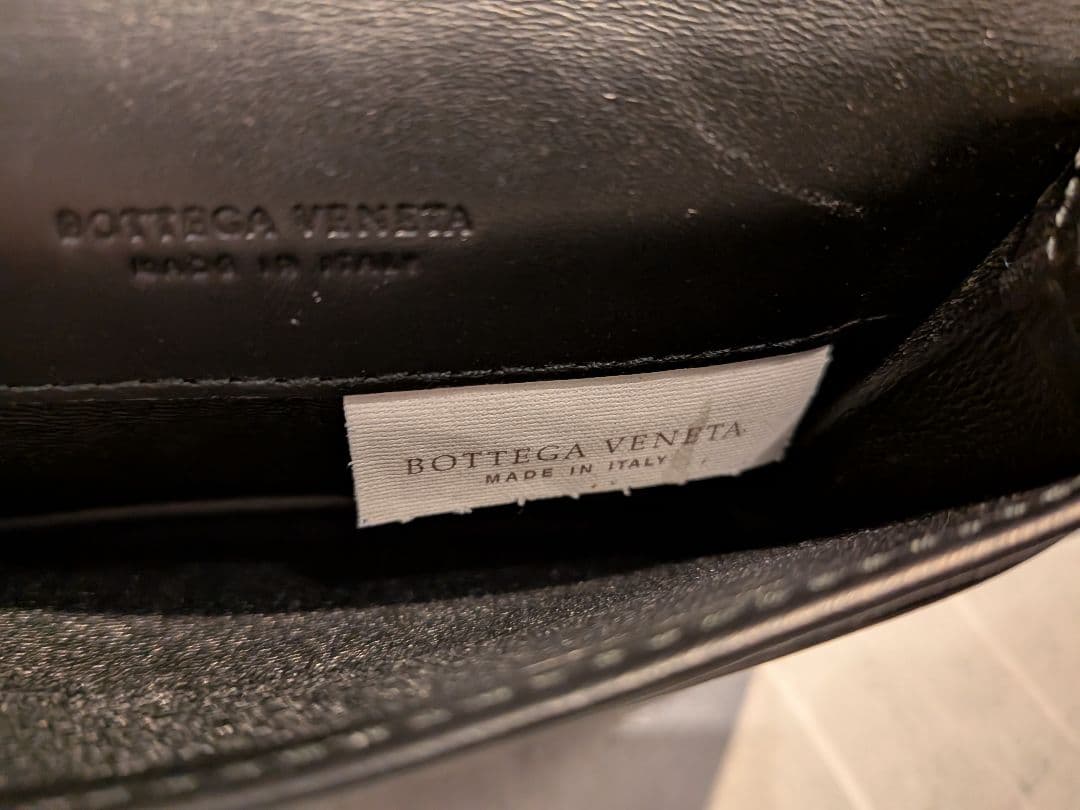 BOTTEGA VENETA イントレチャート レザー 名刺入