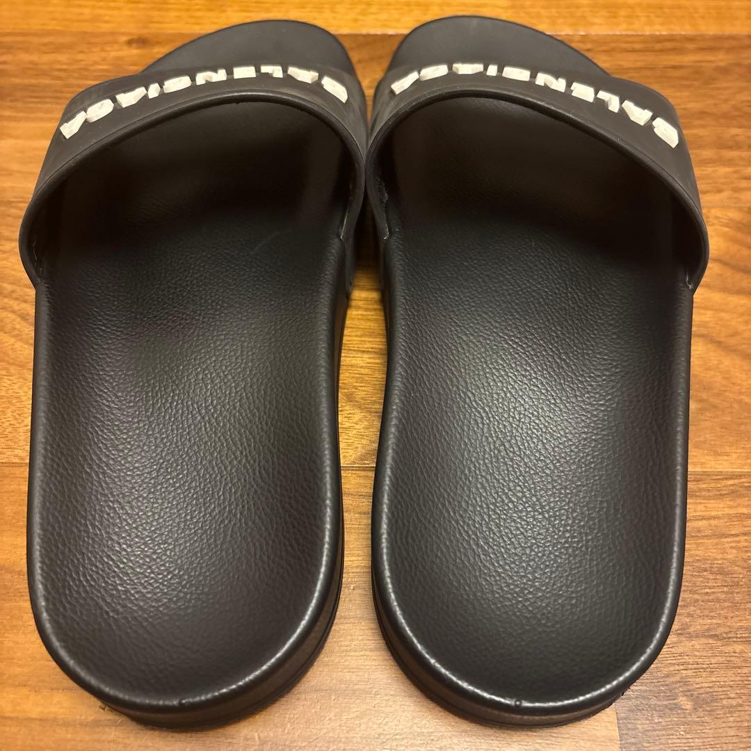 バレンシアガ　サンダル　24.5