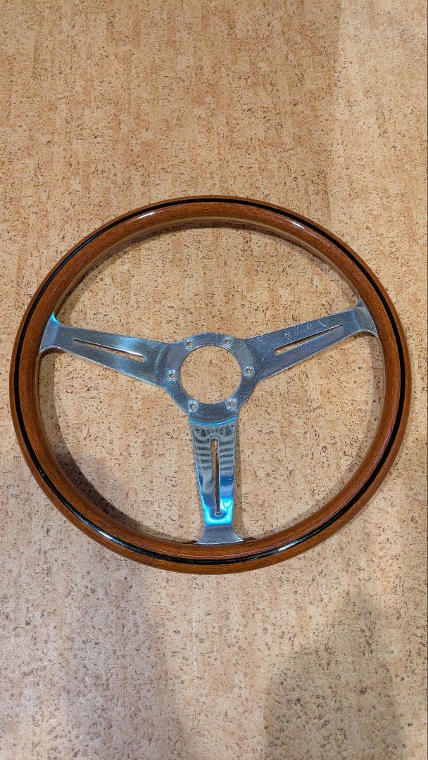 ワケアリ　ナルディ　NARDI　ウッドステアリング　ハンドル