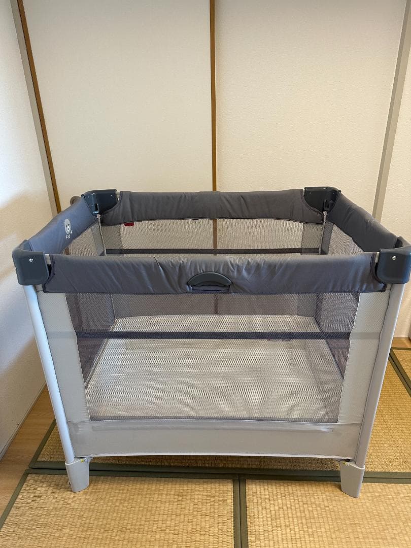 ココネル　エアー Aprica ミニベビーベッド