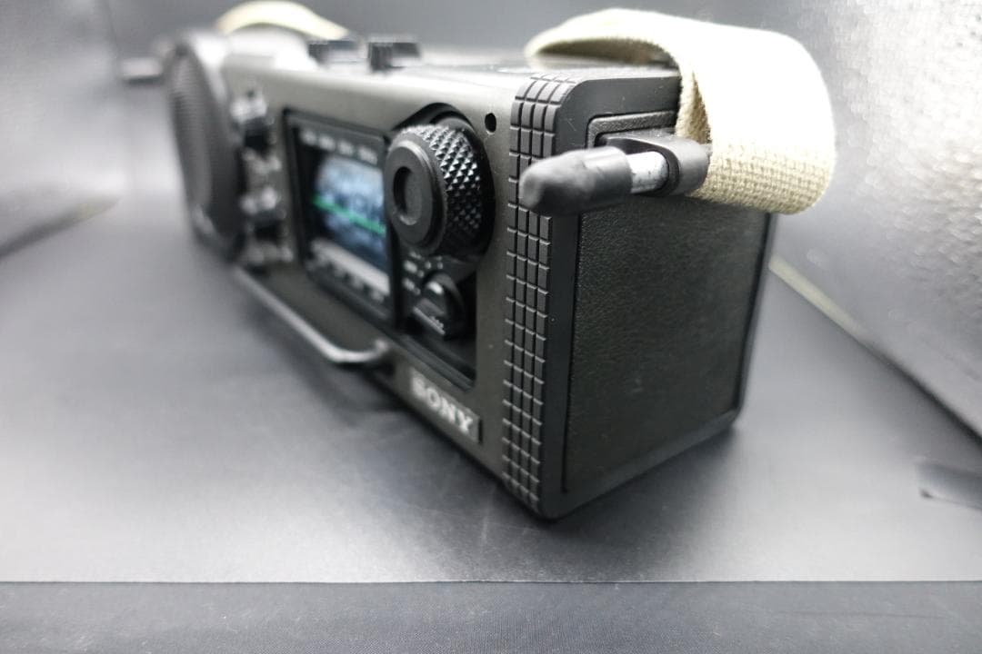 SONY Sky Sensor 6000 4バンド・ラジオ ICF-6000