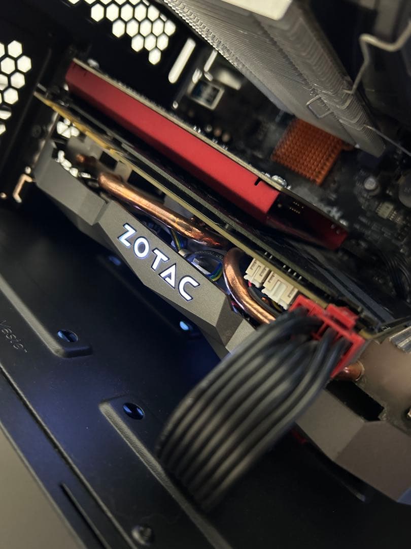 Zotac GTX1070ti 8GB ゲーミングPC グラフィックボード