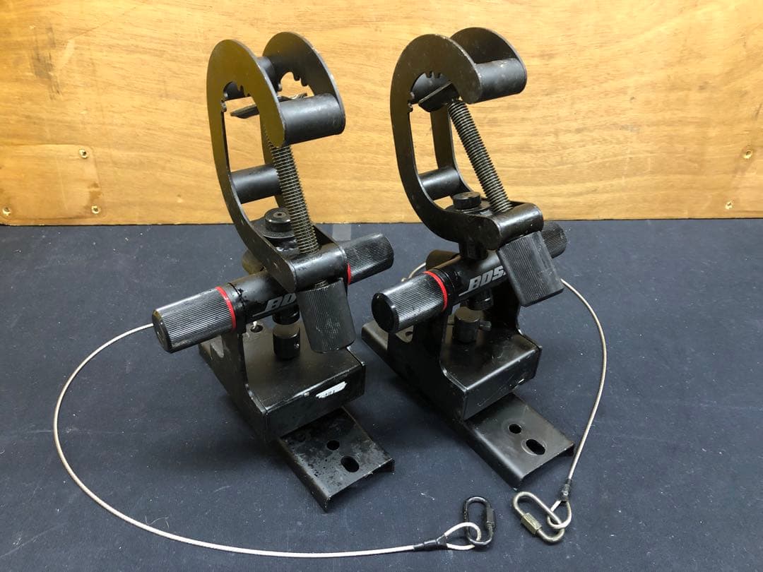 BOSEスピーカー バトン吊りブラケット BB1-Ⅲペア 中古ジャンク