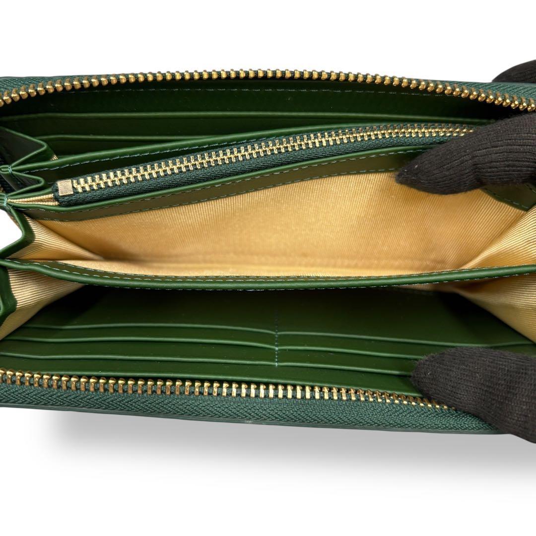 新品未使用 リアル シャイニングクロコ ラウンドファスナー ヘンローン グリーン