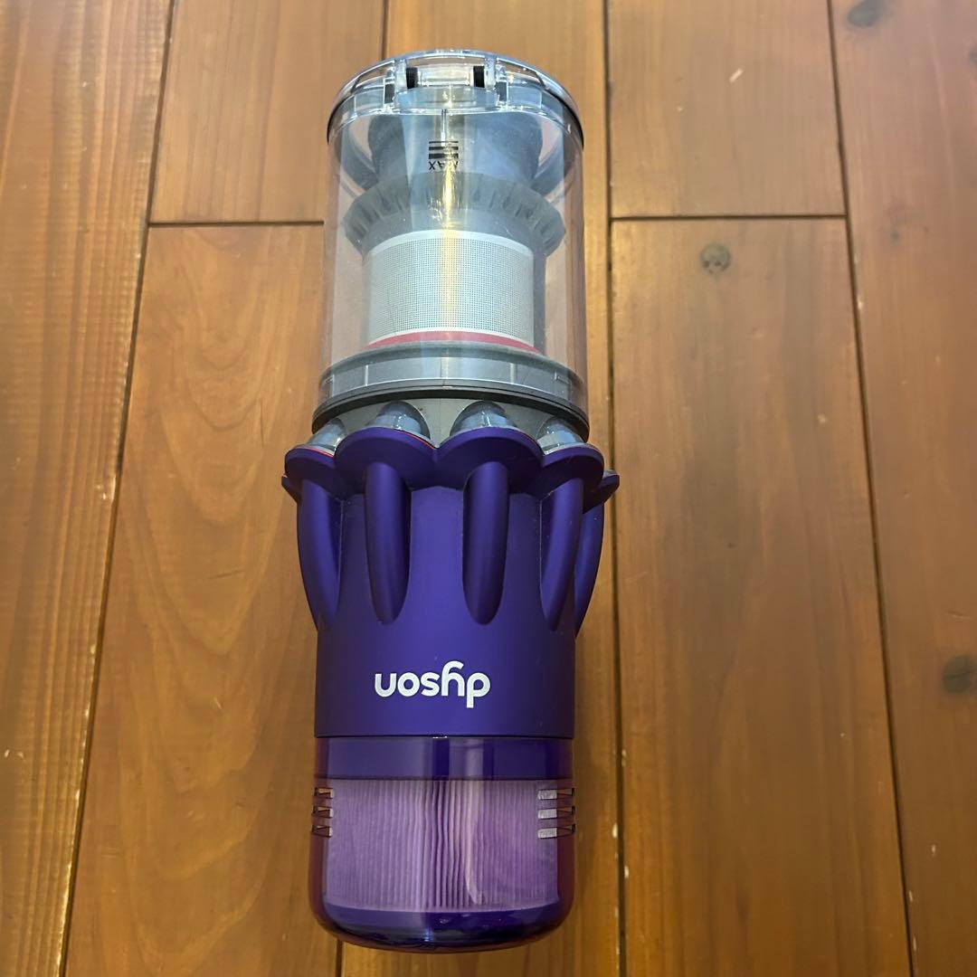 dyson digital slim fluffy☆クリーニング済み☆訳あり