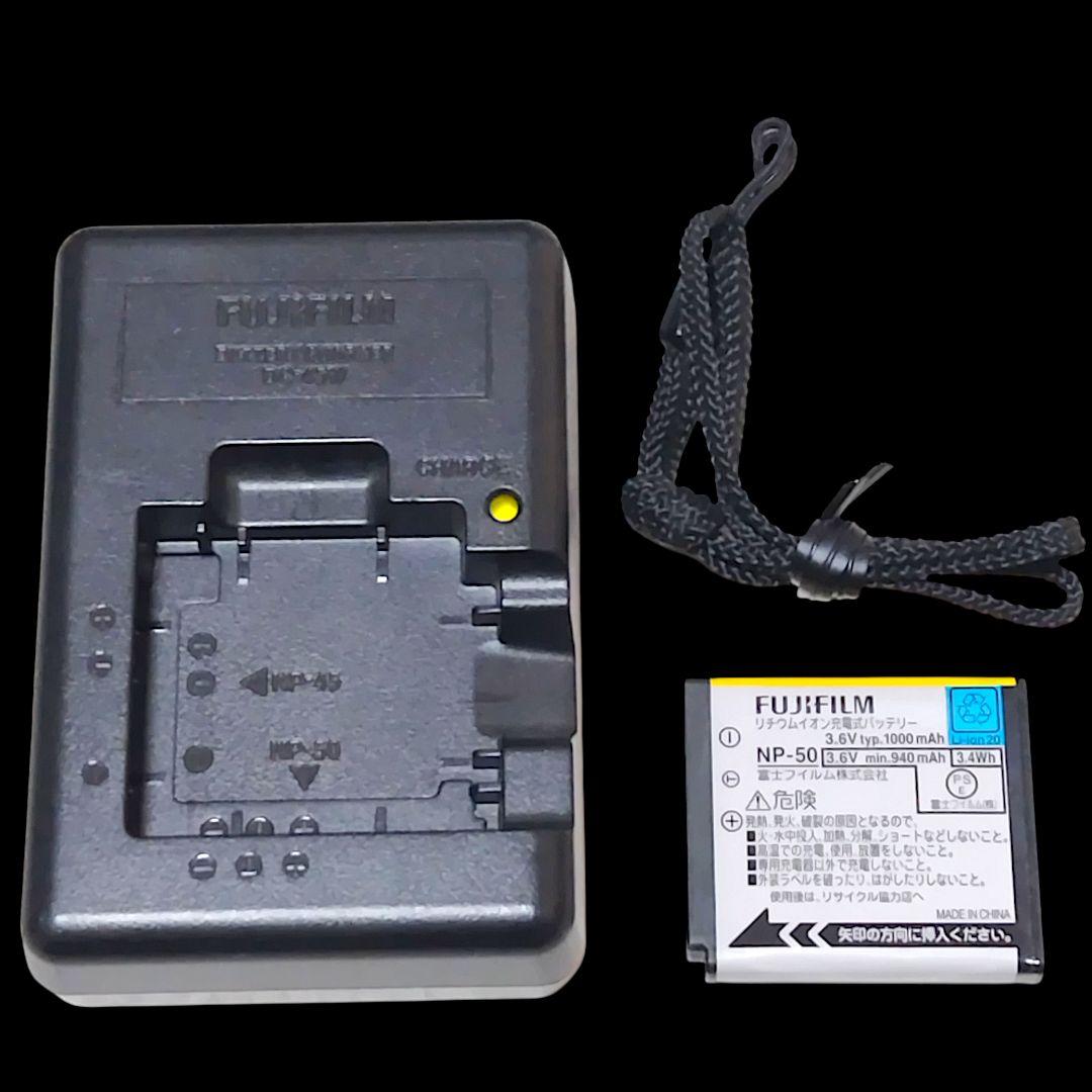 FUJIFILM FinePix F600EXR シャンパンゴールド デジカメ