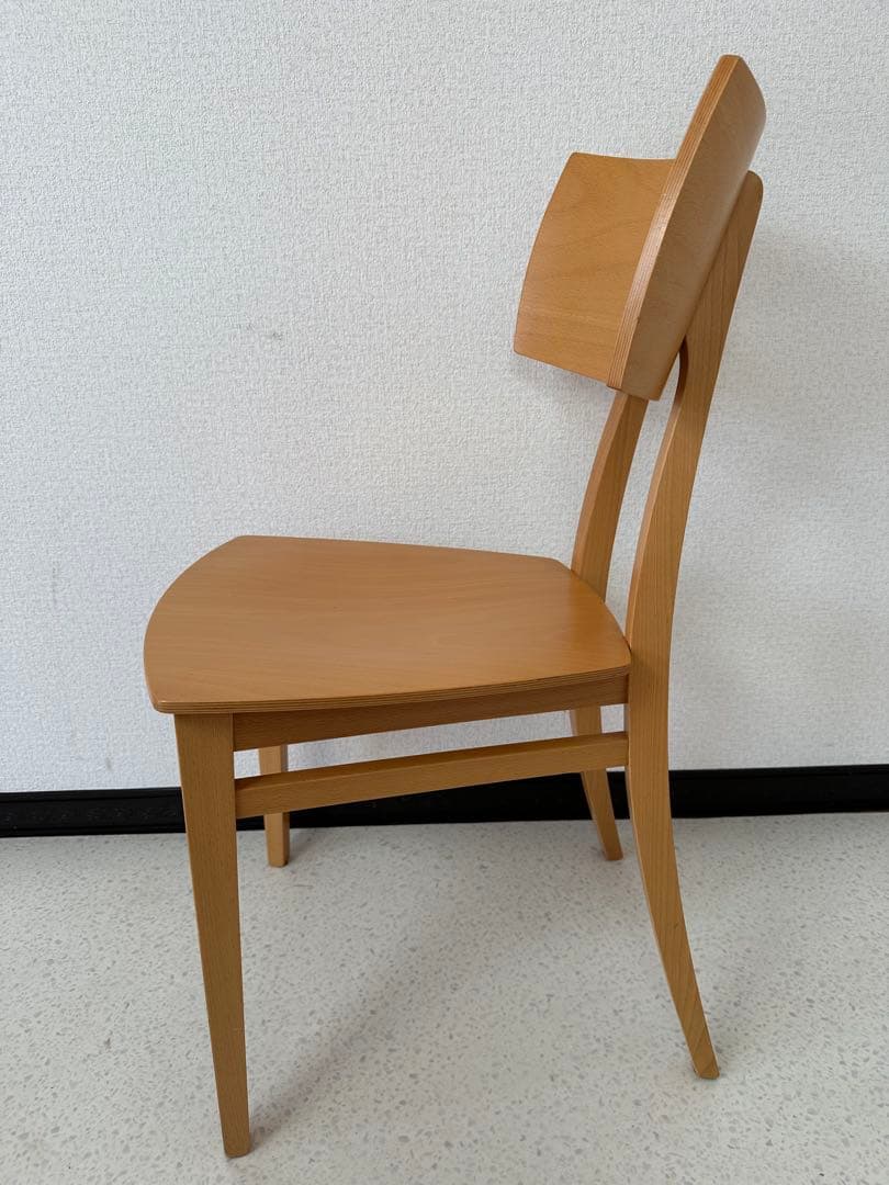 （4/4）カリガリス ダイニングチェア イタリア製 ウォールナット材※i4※