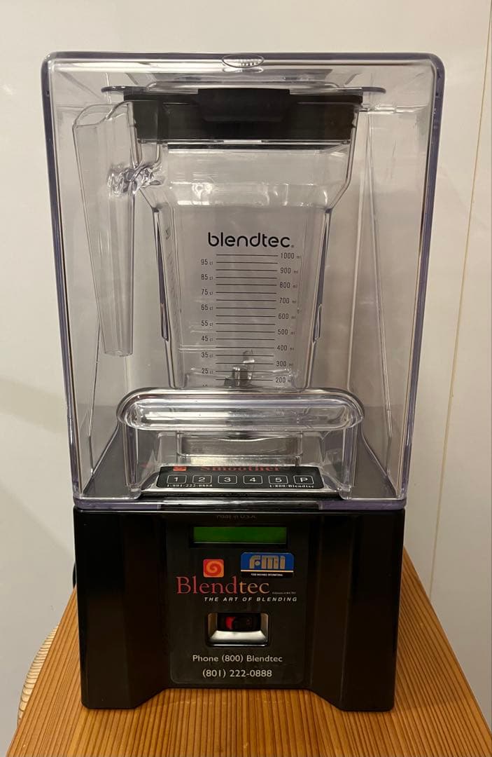 Blendtec Smoother ジューサー・ミキサー