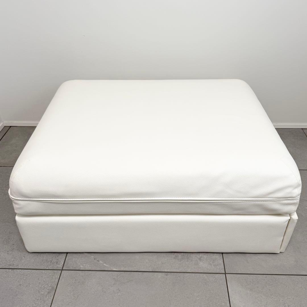 イケア/ソファベッド/ VALLENTUNA ヴァレントゥナ/ホワイト/レザー