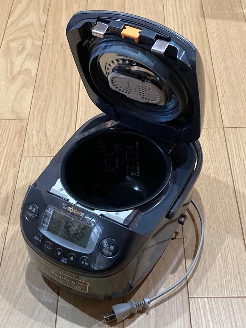 象印 IH 炊飯器 NP RU05 極め炊き3合炊き 日本製 24年製