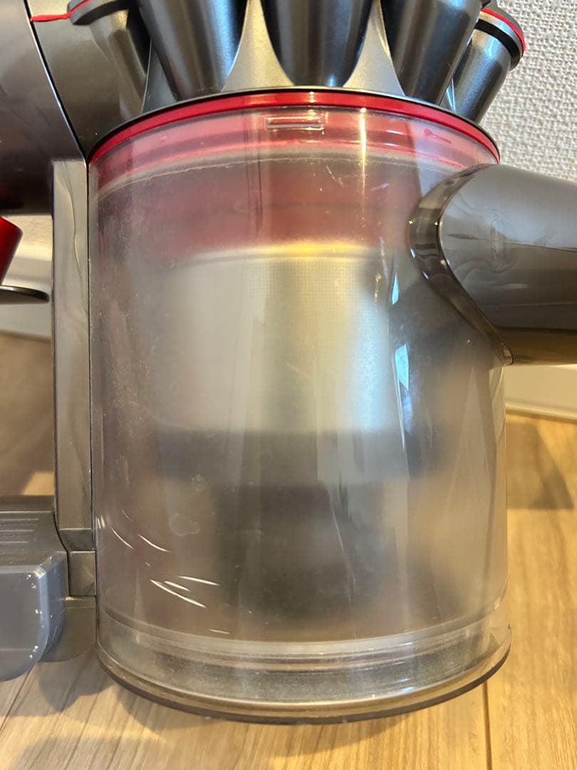 Dyson V8 fluffy+ スティッククリーナー