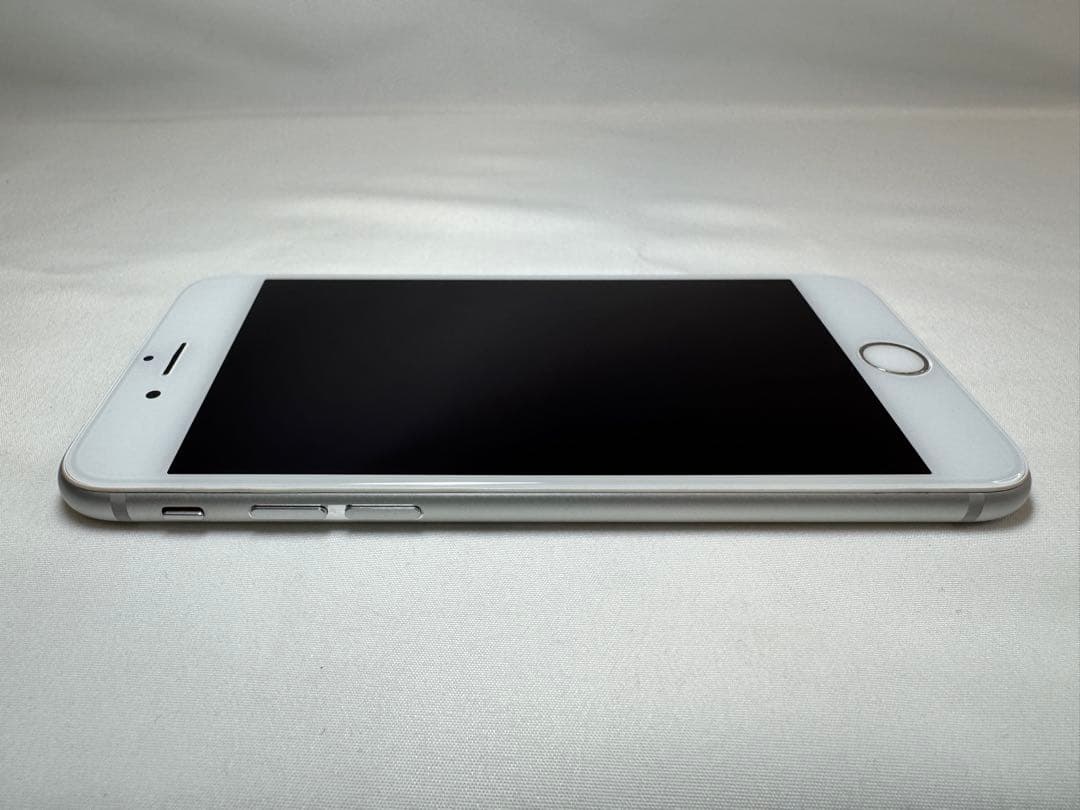 ♩*様 Apple iPhone 6s シルバー 64GB SIMフリー 本体