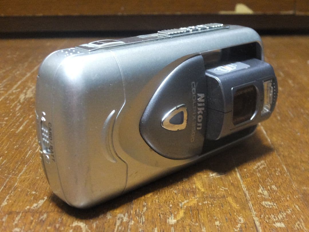 Nikon Coolpix E3500 ニコン デジタルカメラ