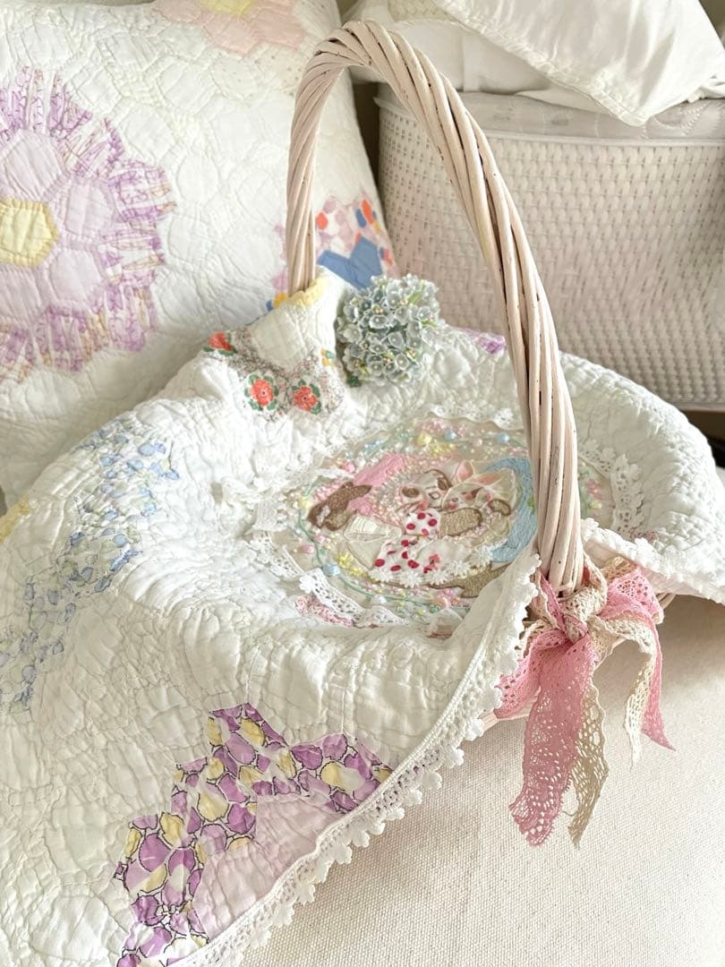 アンティークキルト＆手刺繍うさぎちゃん·͜· ♡