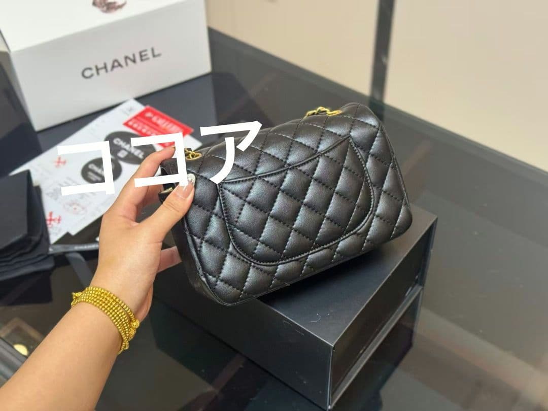 VIP限定 MAKE UP CHANEL ブラックレザー ショルダーバッグ