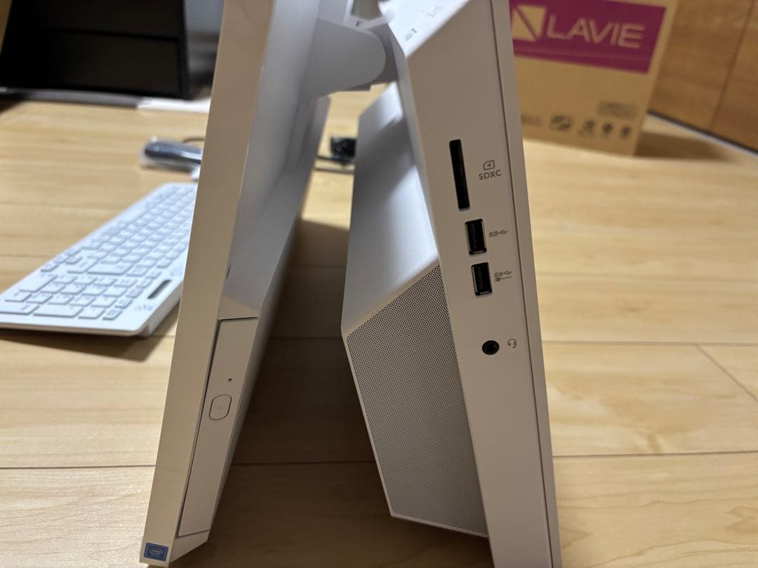 NECデスクトップパソコン　PC-HA370RAW