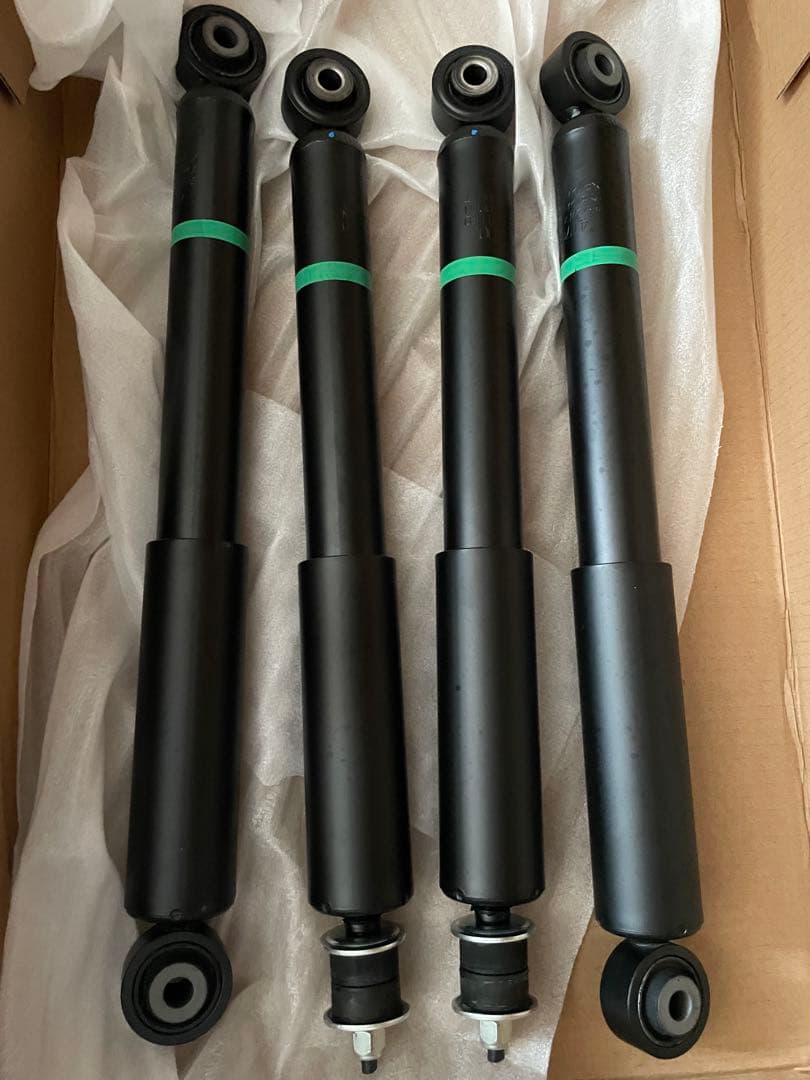 スズキ ジムニーシエラ JB74W 純正サスペンションセット新車外し　最終値下げ