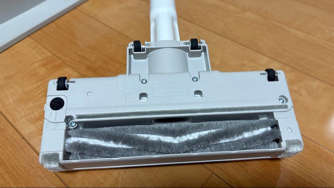 Panasonic セパレート型コードレススティック掃除機 MC-NX810KM