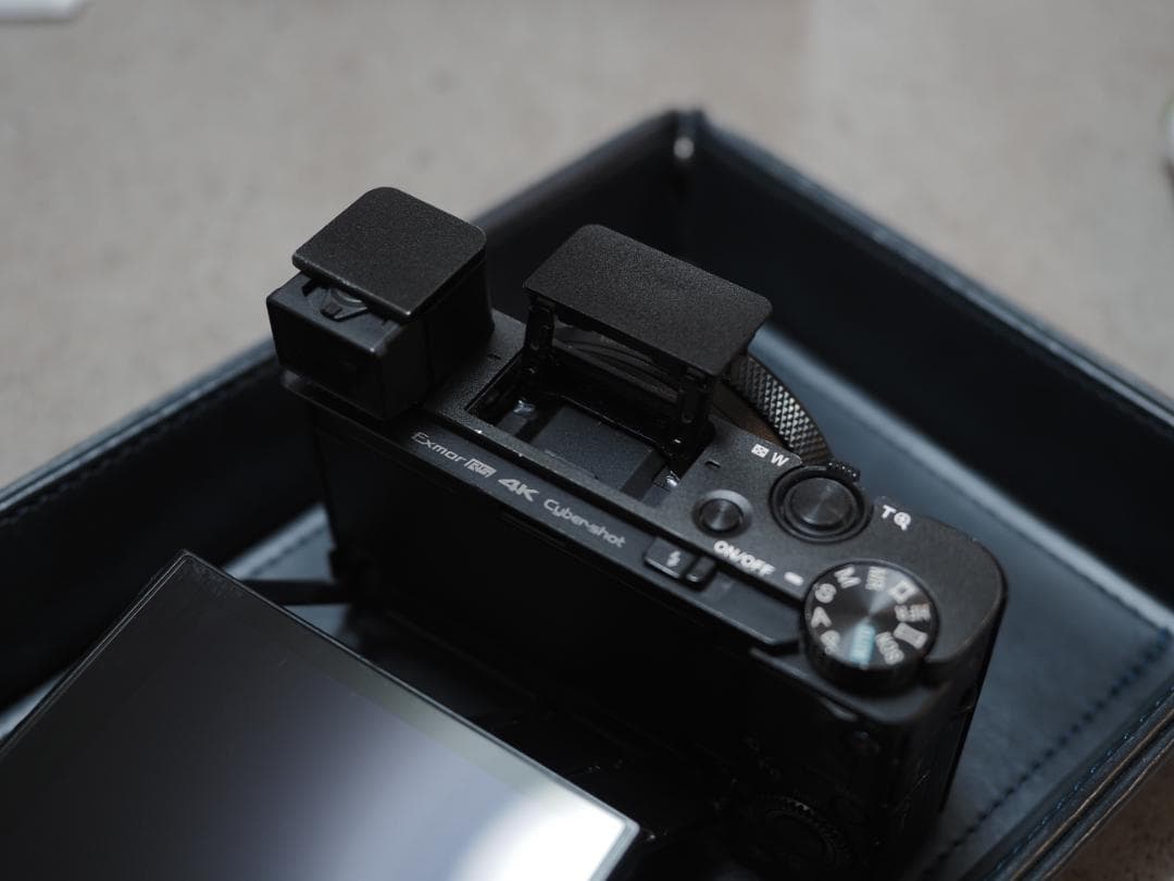 ソニー DSC-RX100M7