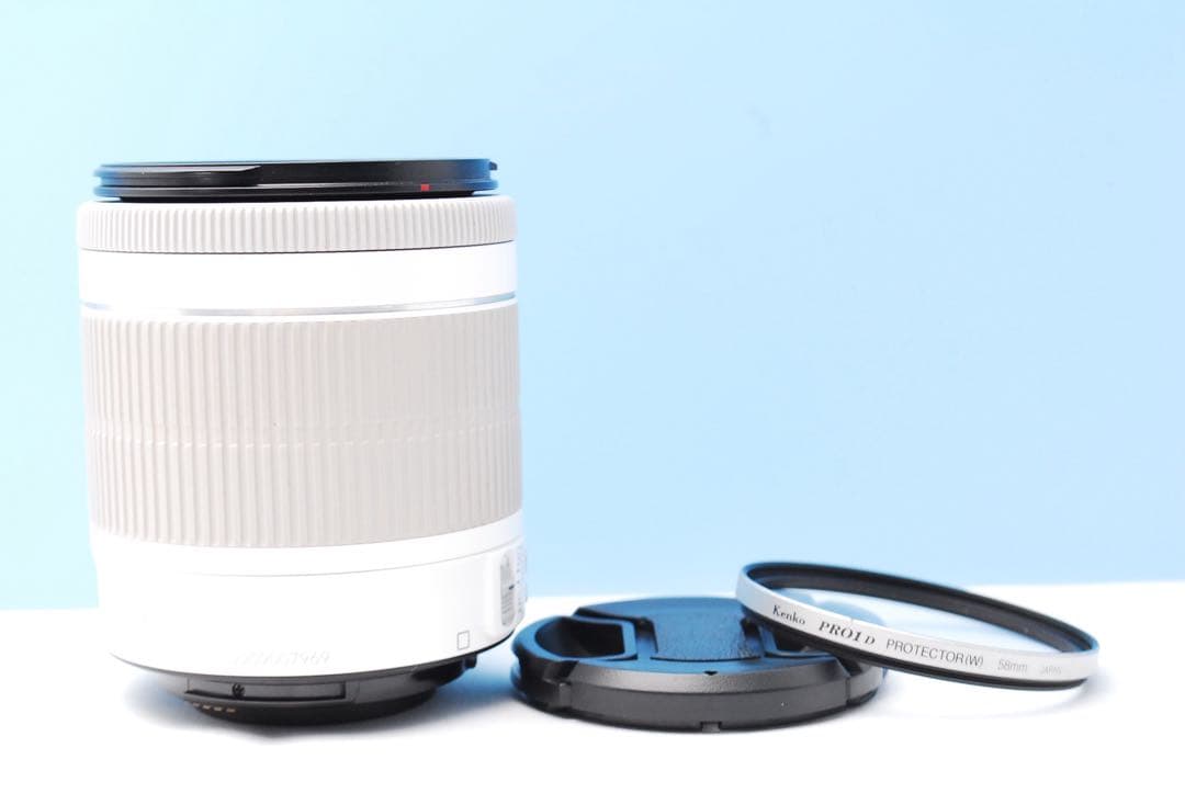 Kiss X7白♥️女性人気◎軽量ボディ×手ブレ補正レンズで撮影快適♪