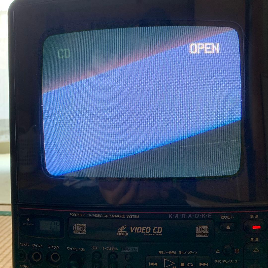 レトロな東芝ポータブルTV/VIDEO CD KARAOKE SYSTEM
