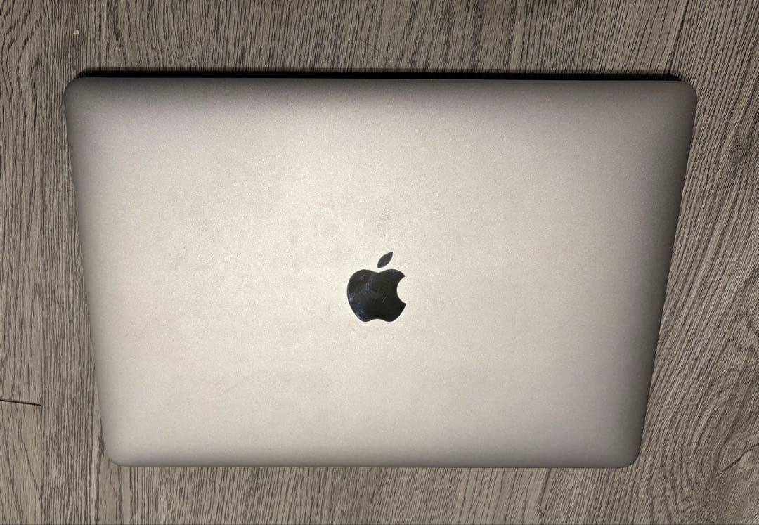 MacBookPro 2020 M1チップ　メモリ8GB