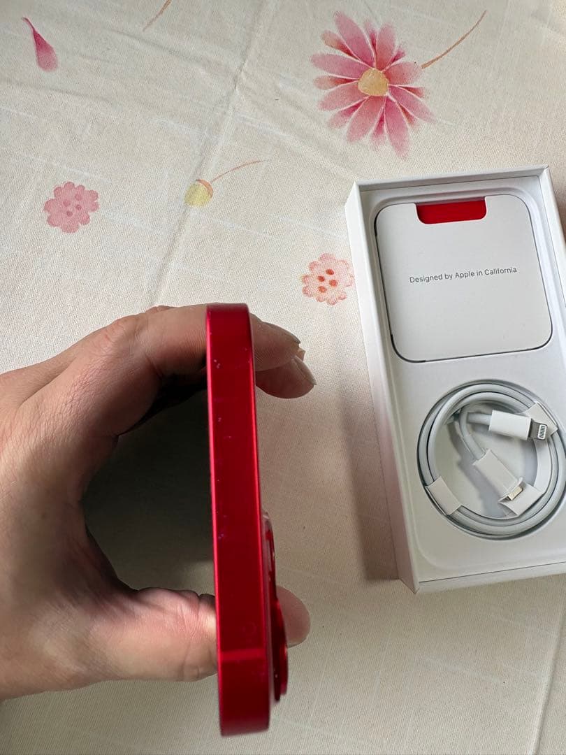 Apple iPhone 14 (PRODUCT(RED)) 本体