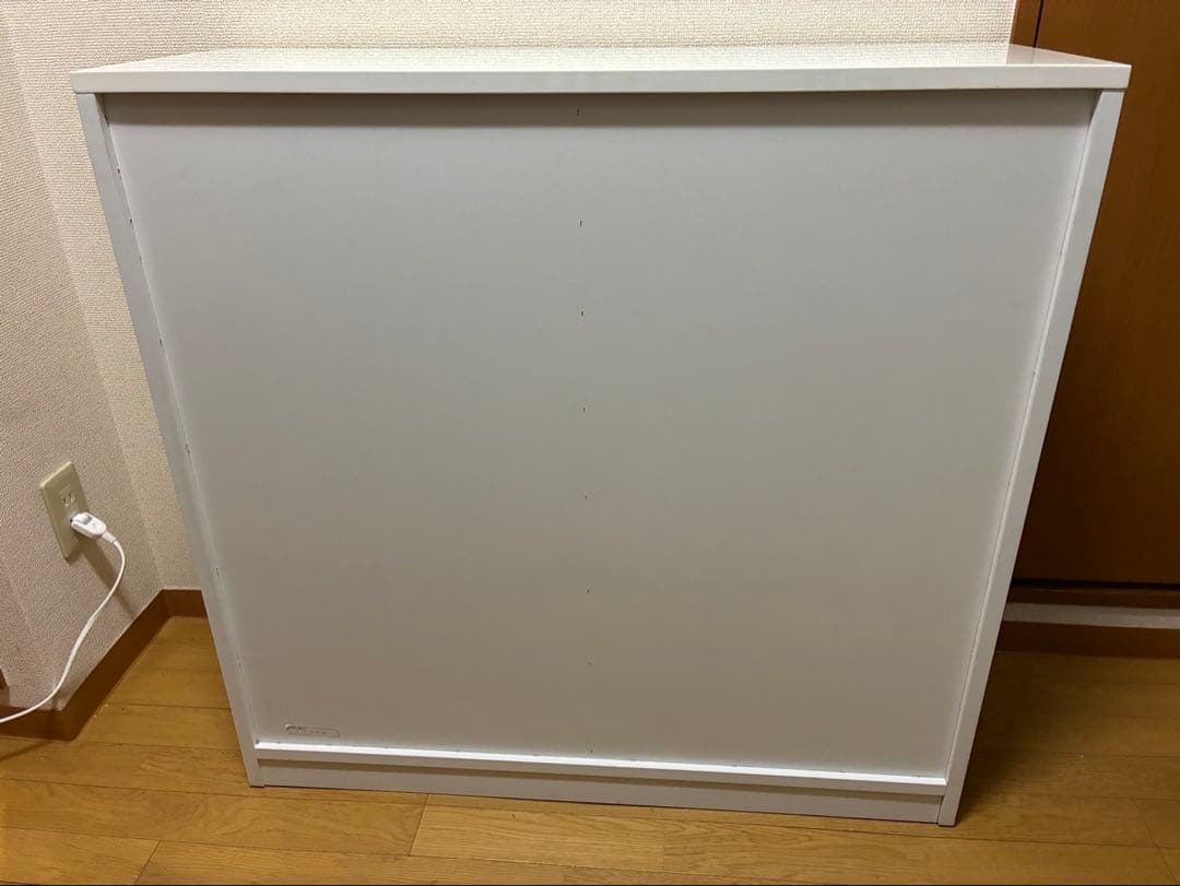 値下げ中！ホワイト 食器棚 スライド式扉 4引き出し