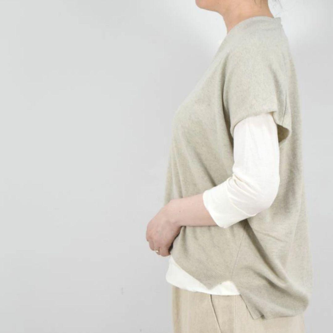 ✨美品✨evam eva　ウール　ニットベスト　ライトグレー　M　日本製