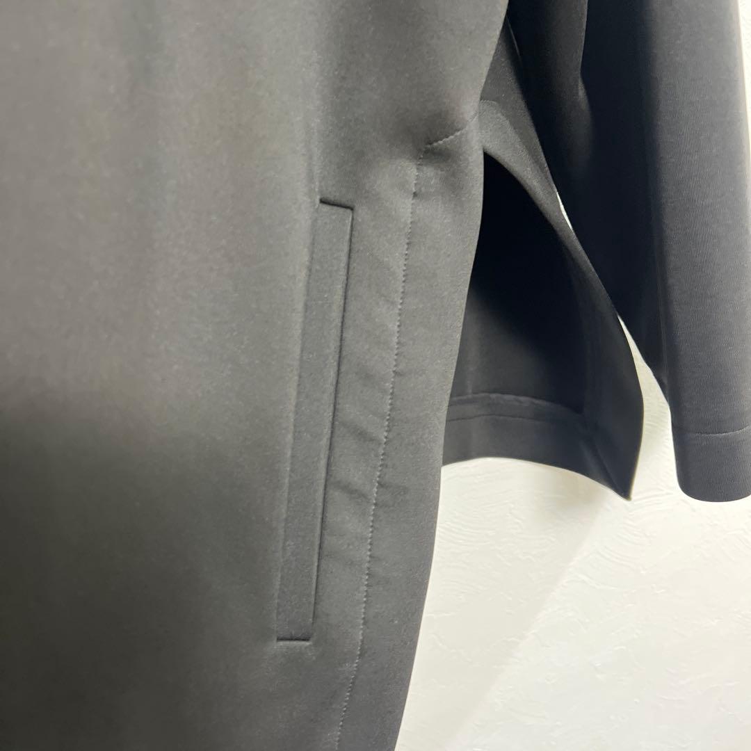 Beardsleyブラック フード付きジャケット