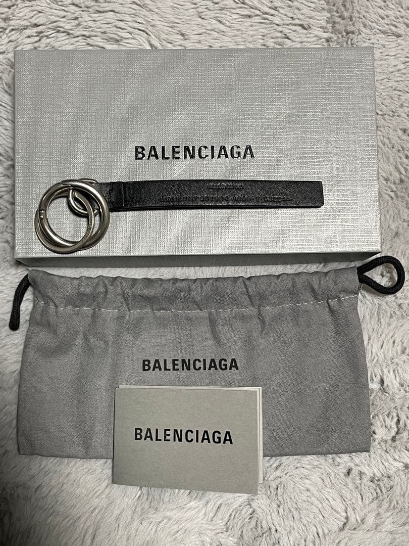 BALENCIAGA レザーキーリング