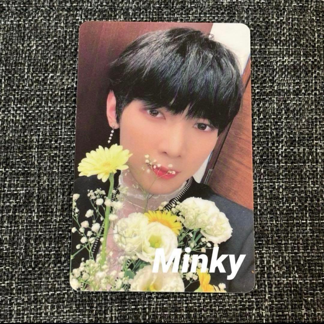 ATEEZ MOVEMET makestar 花 PVC 両面トレカ ヨサン