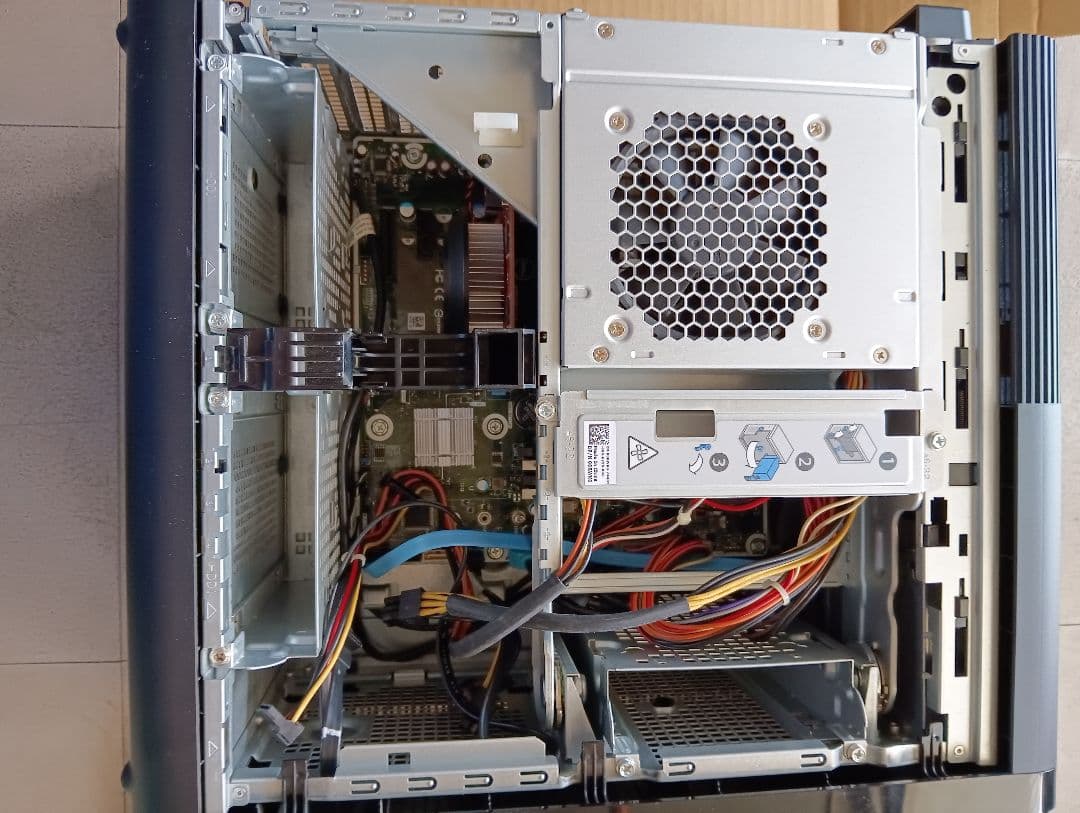 Dell XPS8910 Intel Core i7-6700 （ジャンク）