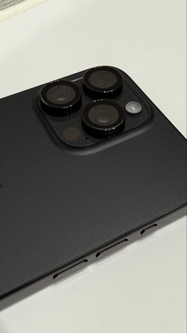 【美品】iPhone15 Pro Max 512GB ブラック SIMフリー