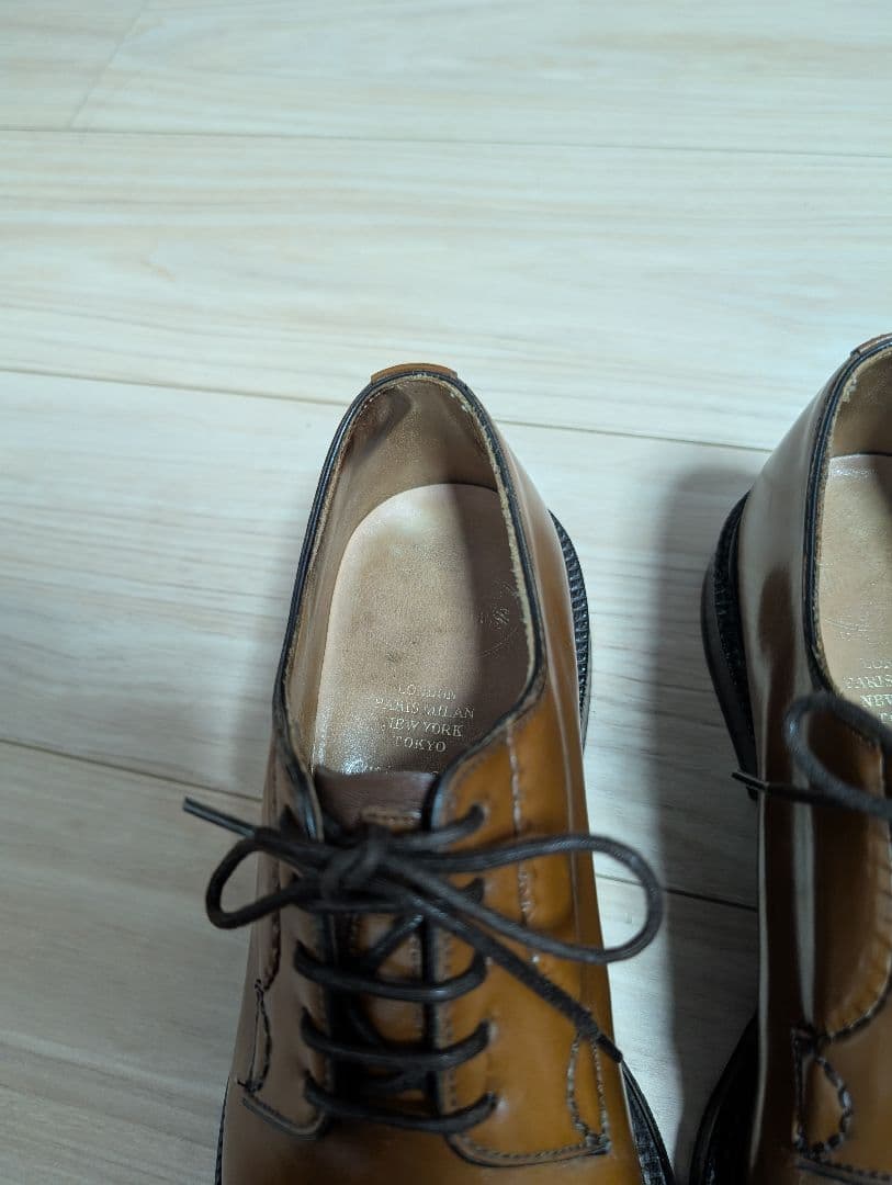 チャーチ　シャノン　サンダルウッド　60F