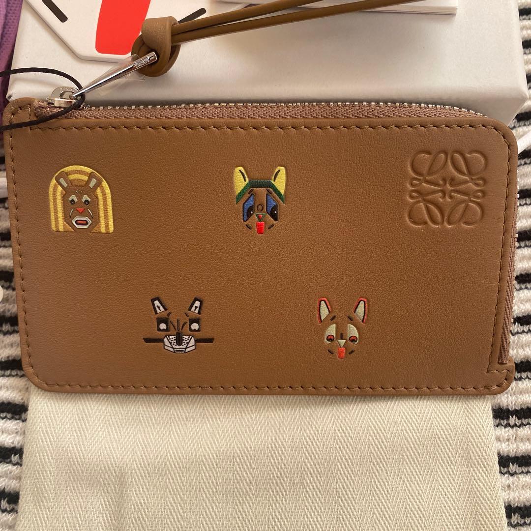 ロエベキャッツカードフォルダー