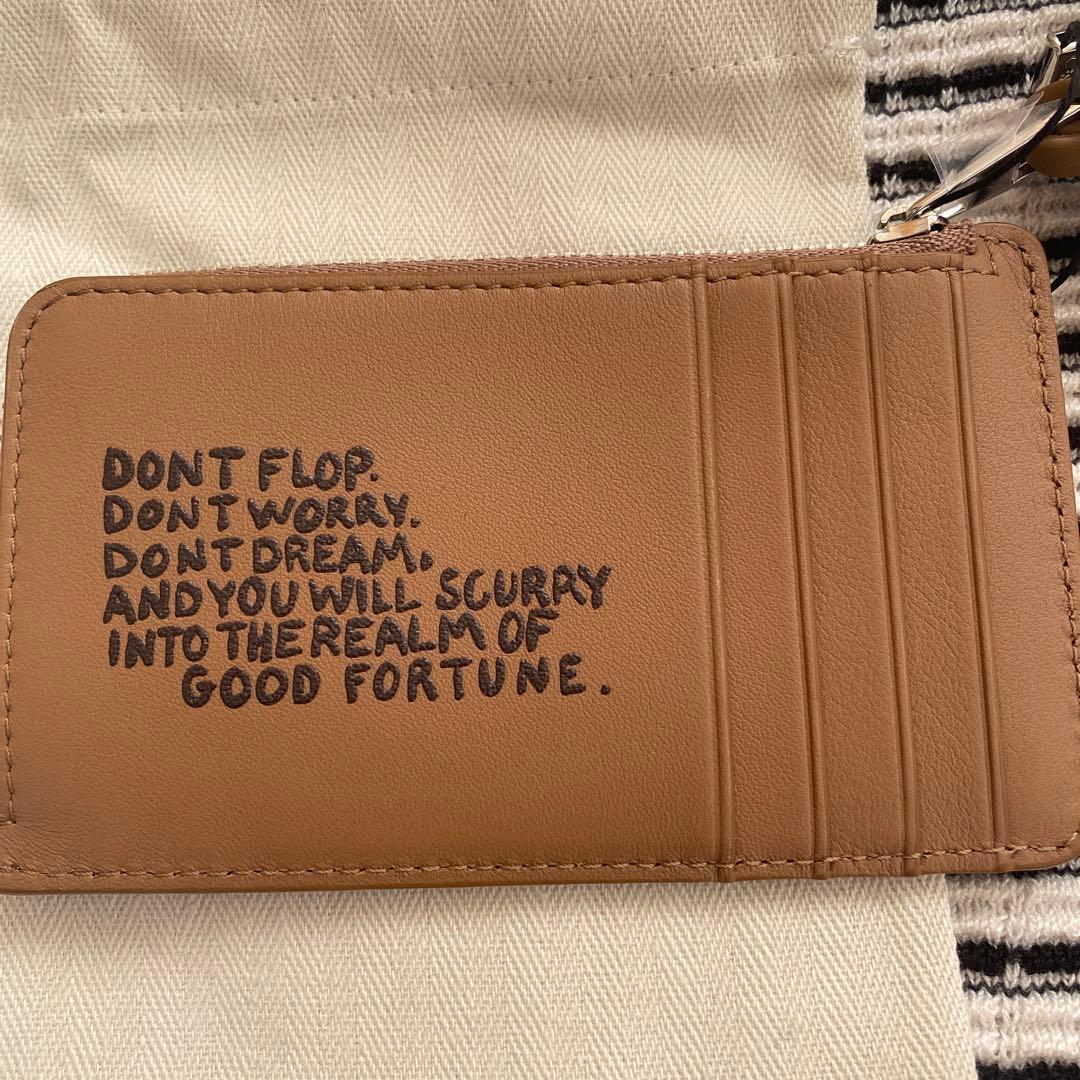 ロエベキャッツカードフォルダー